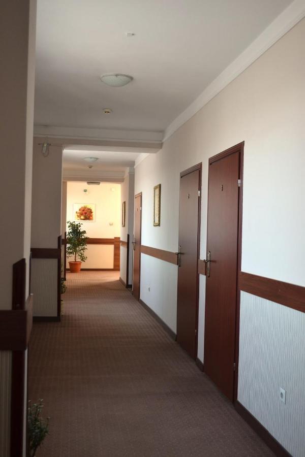 Hotel Perlyna Ars Stryi Exterior photo